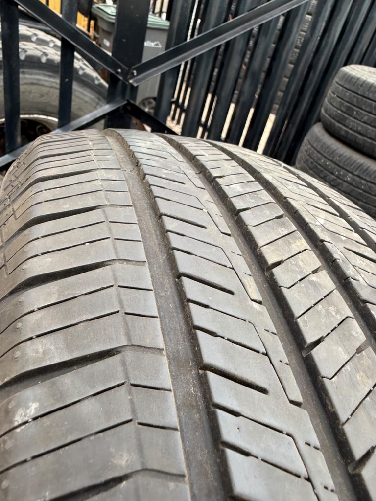 245/60R18 Single (1 Used Tire) Sailun Atrezzo TCON