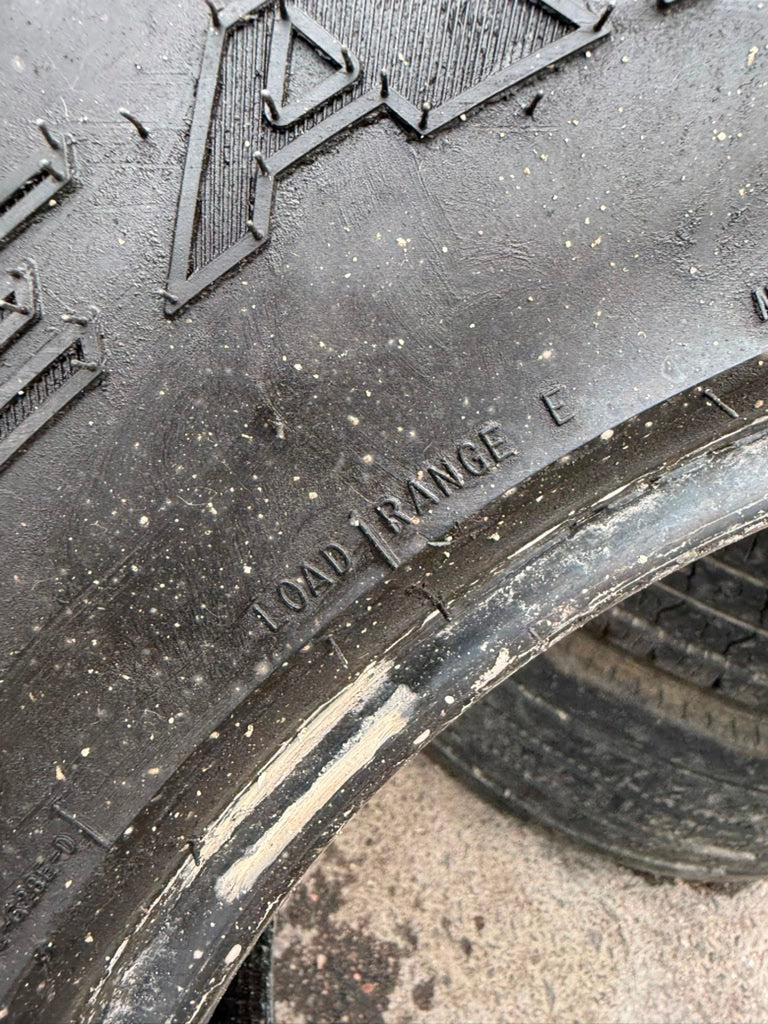 LT285/70R17 Single (1 Used Tire) Goodyear Wrangler