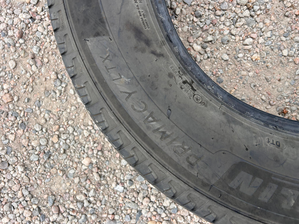 265/65R18 Single (1 Used Tire) Michelin Primacy LTX