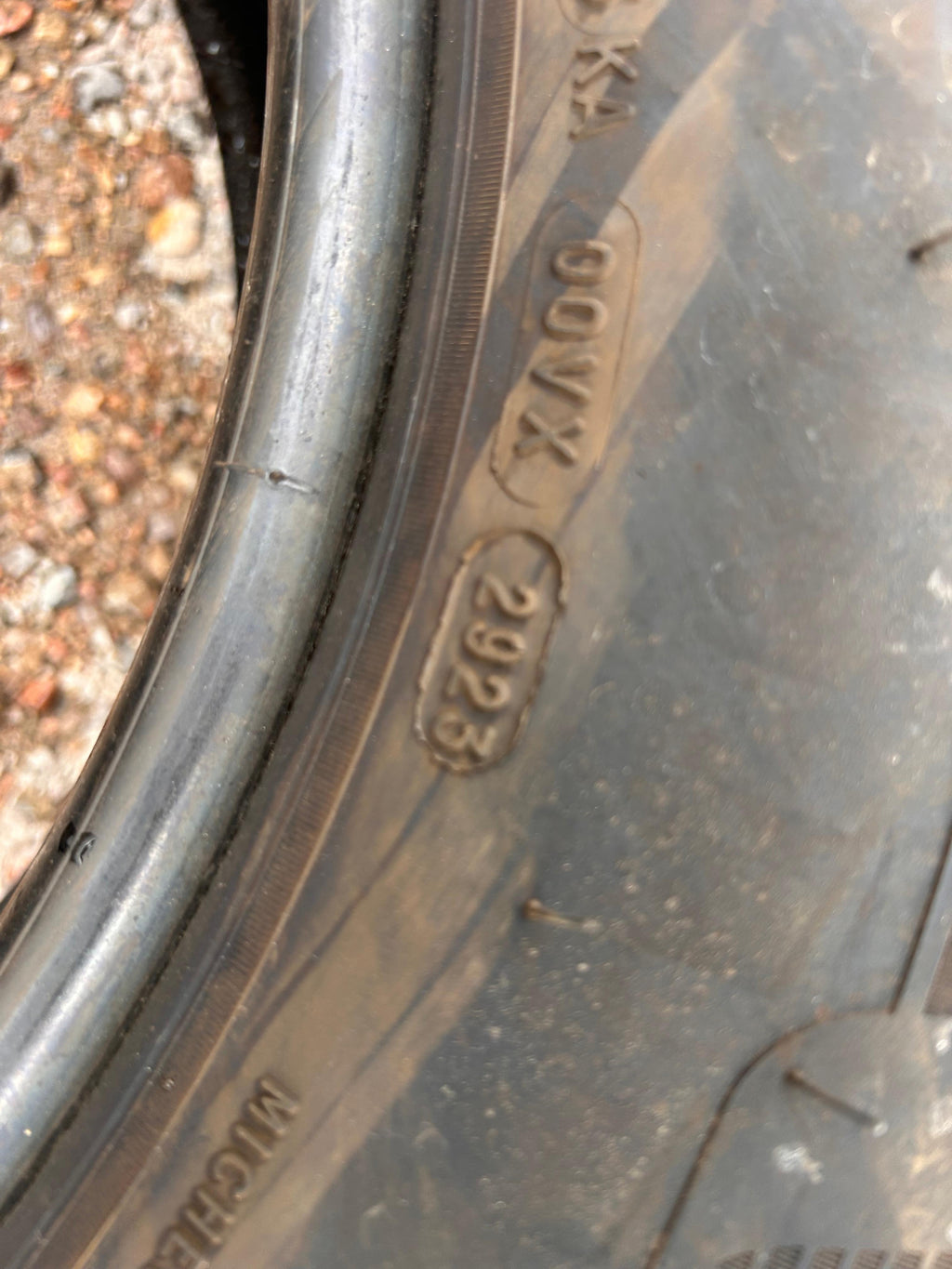 265/65R18 Single (1 Used Tire) Michelin Primacy LTX
