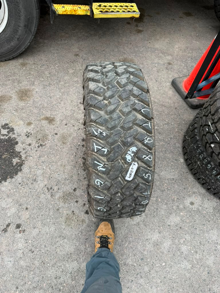 LT285/70R16 Single (1 Used Tire) Nitto Trail Grappler