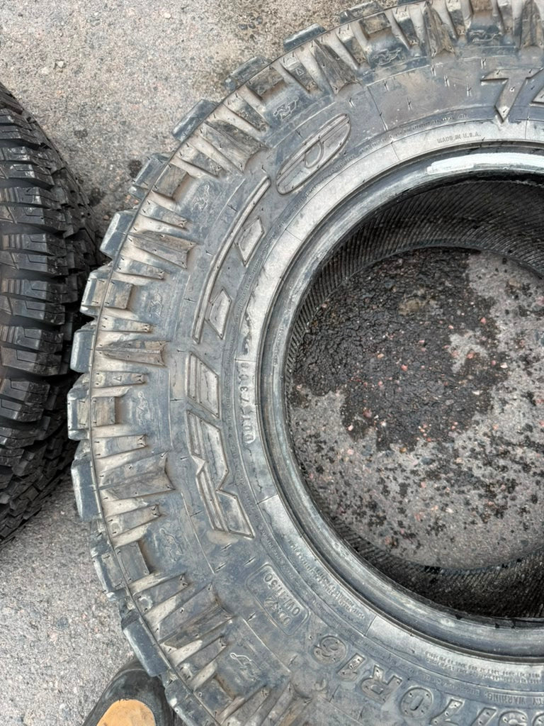 LT285/70R16 Single (1 Used Tire) Nitto Trail Grappler