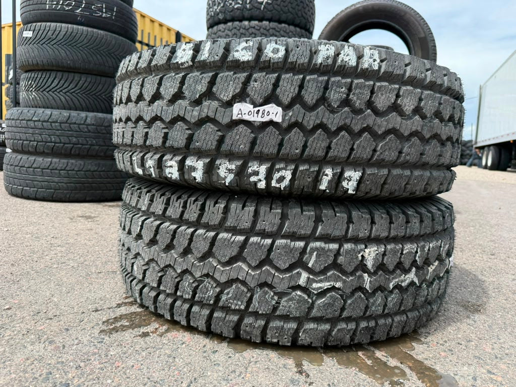 LT275/70R17 Pair (2 Used Tires) Mastercraft Courser MSR