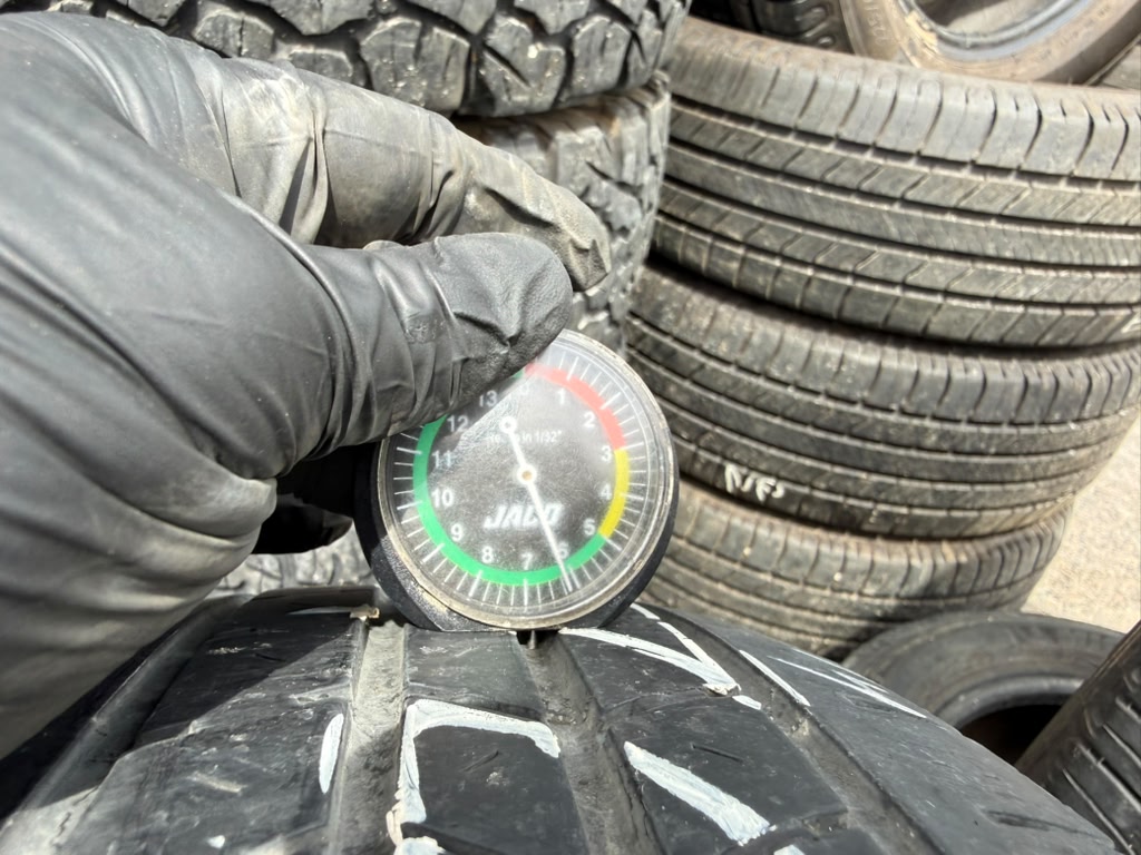 195/70R14 Pair (2 Used Tires) Ironman Radial RB-12