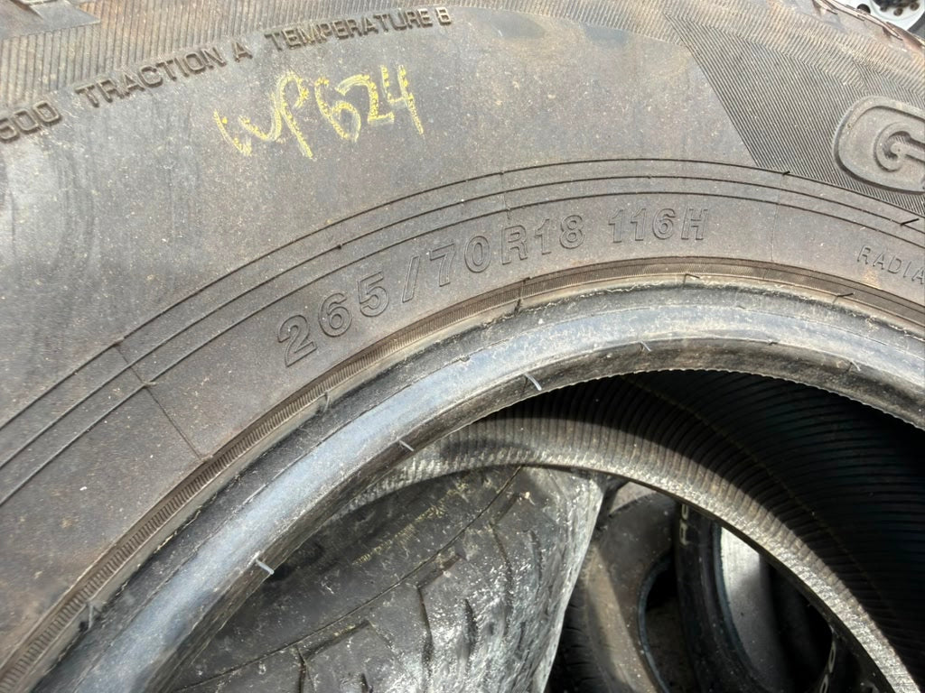 265/70R18 Set (4 Used Tires) Yokohama Geloandar AT