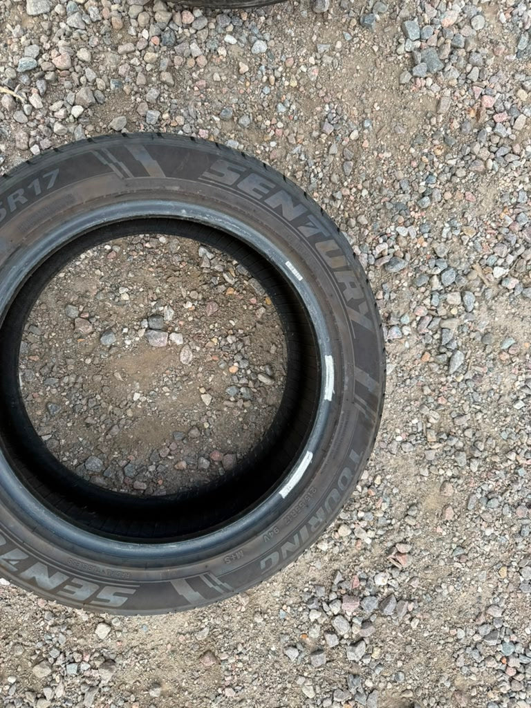 215/55R17 Single (1 Used Tire) Sentury Touring