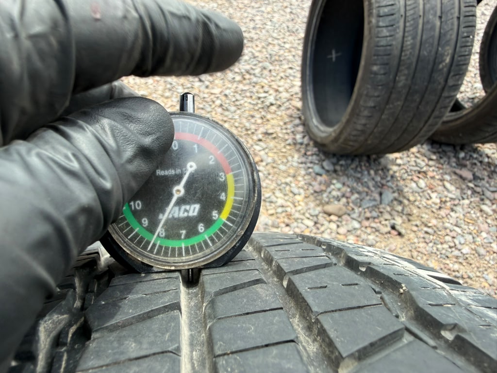 215/70R16 Single (1 Used Tire) Rocky Mountain HT2