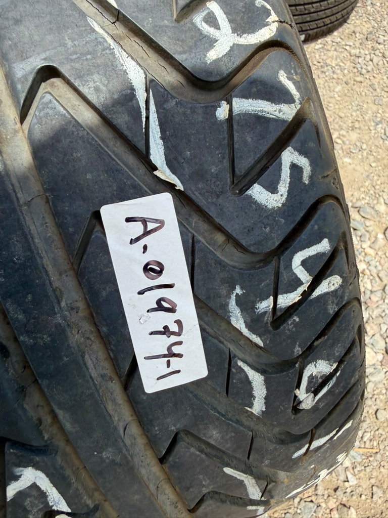 275/40ZR17 Pair (2 Used Tires ) Michelin Pilot Sport