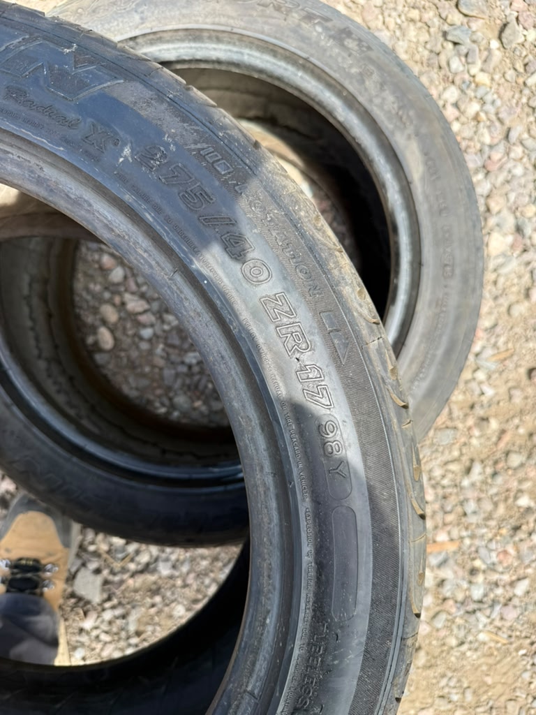 275/40ZR17 Pair (2 Used Tires ) Michelin Pilot Sport