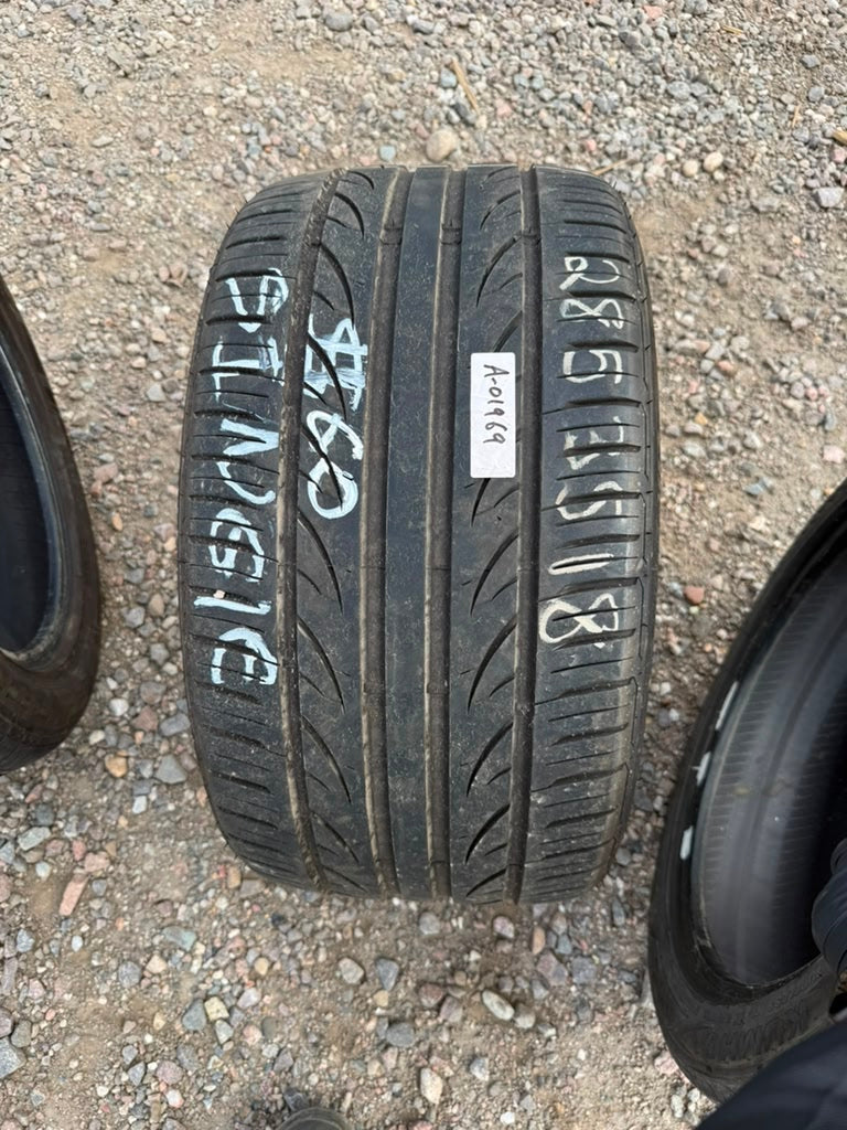 285/35R18 Single (1 Used Tire) Lexani LXultra207