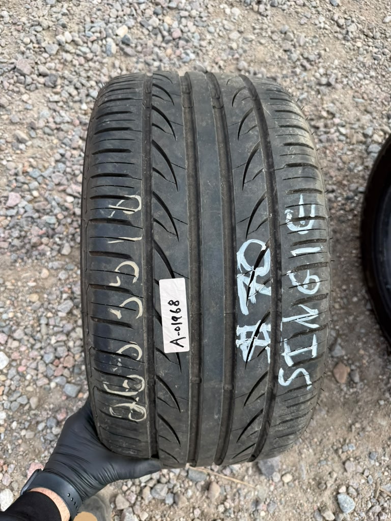 265/35ZR18 Single (1 Used Tire) Lexani UHP 207