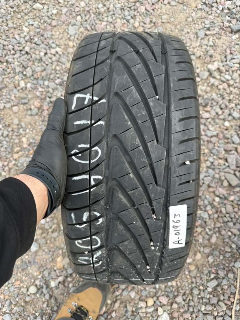 205/40ZR17 Single (1 Used Tire) Nitto Neo Gen