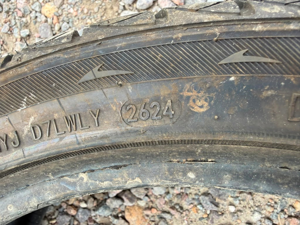 205/45R17 Single (1 Used Tire)  Blackhawk Street - H