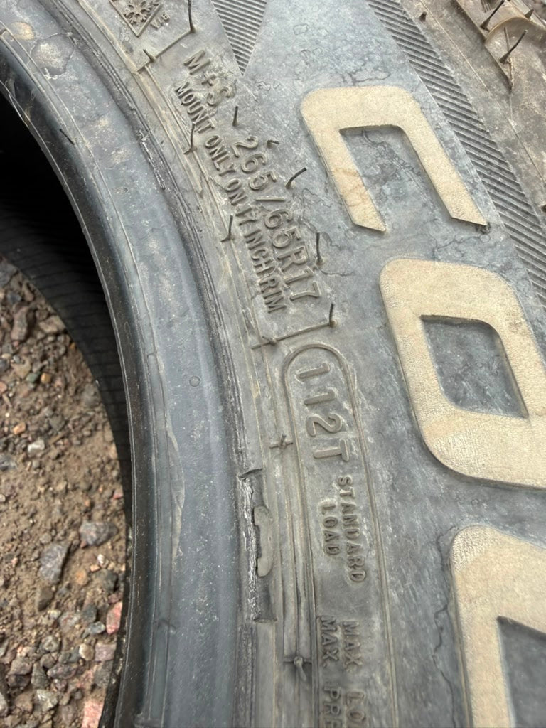 265/65R17 Single (1 Used Tire) Cooper Discoverer Road Trail AT