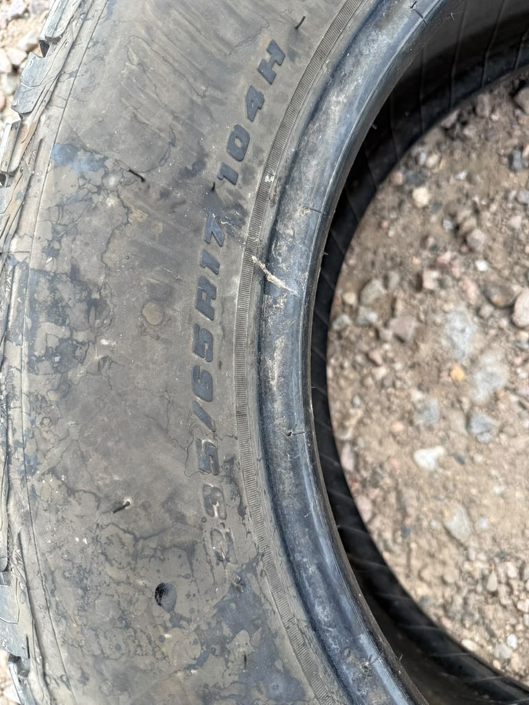 235/65R17 Single (1 Used Tire) Bfgoodrich Trail Terrain T/A