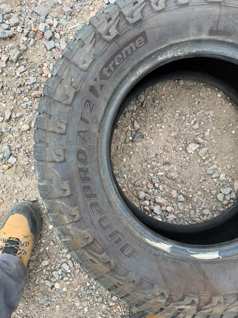 265/65R17 Single (1 Used Tire) Hankook Dynapro AT2 Extreme