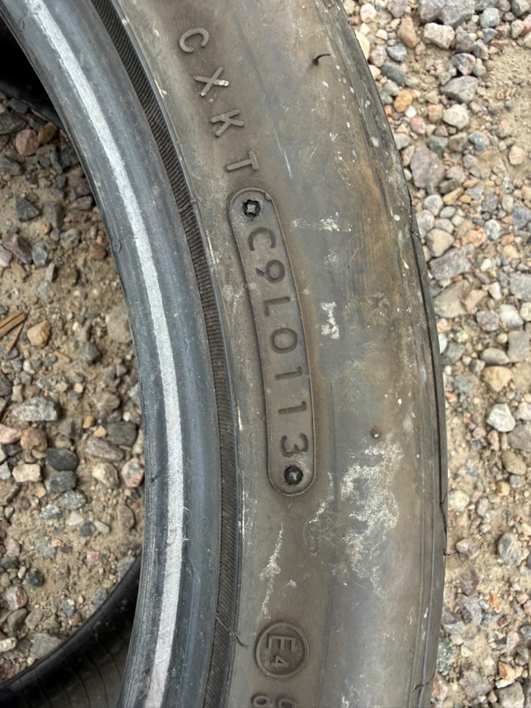 275/35R18 Single (1 Used Tire) Nitto INVO
