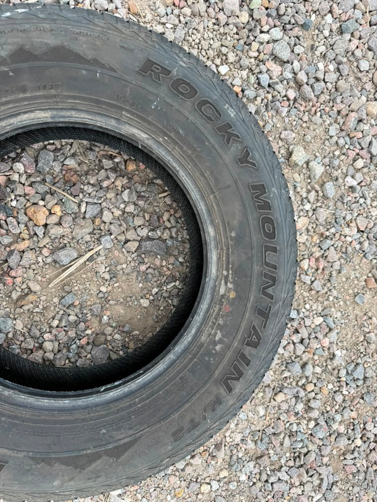 225/70R16 Single (1 Used Tires) Rocky Mountain HT-2