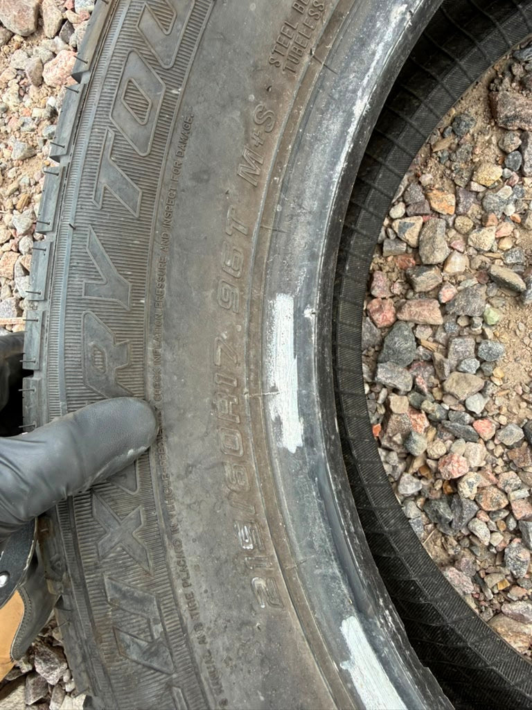 215/60R17 Single (1 Used Tire) Mazama Luxery Touring Reputation