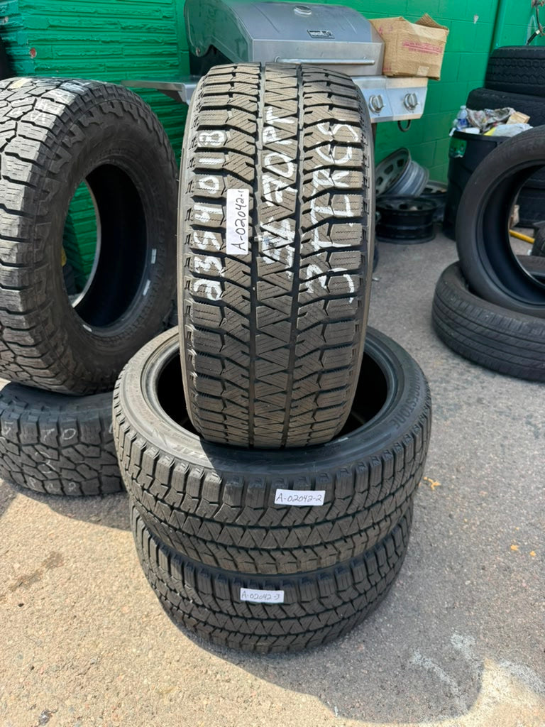 235/40R18 (3 Used Tires) Bridgestone Blizzak WS90 (Studless)
