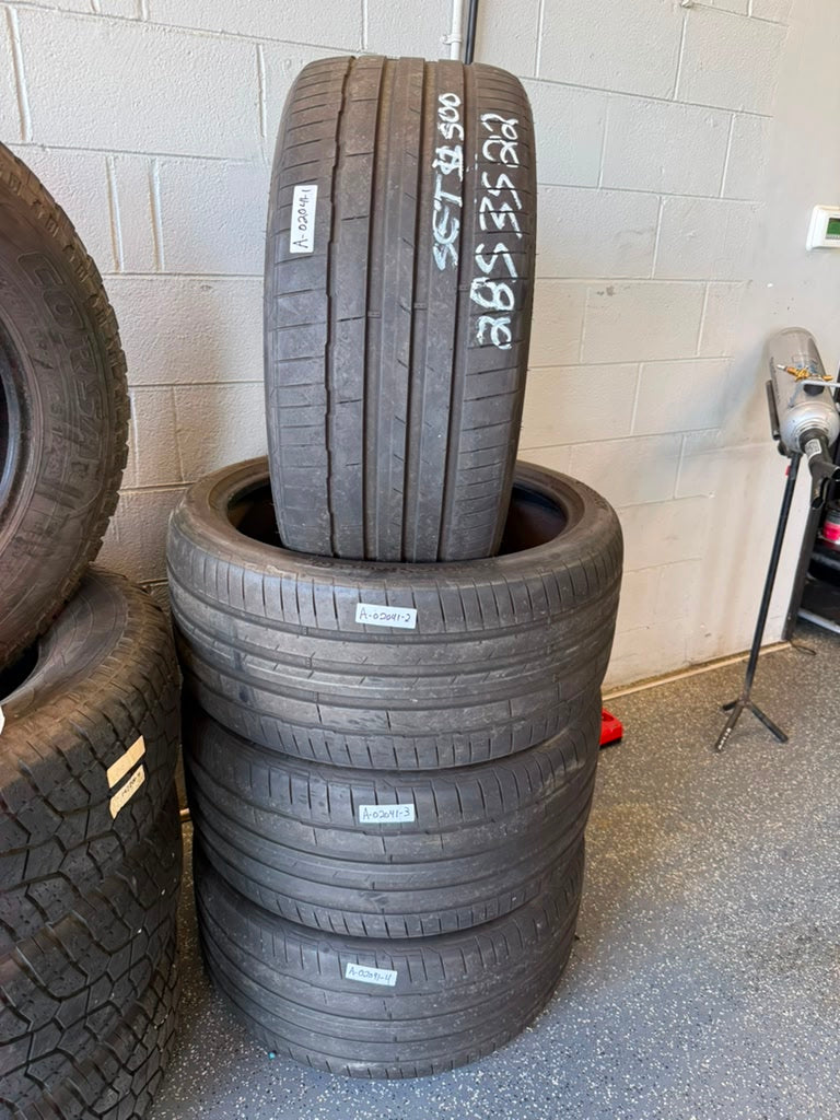 285/35R22 Set (4 Used Tires) Hankook Ventura S1 EVO