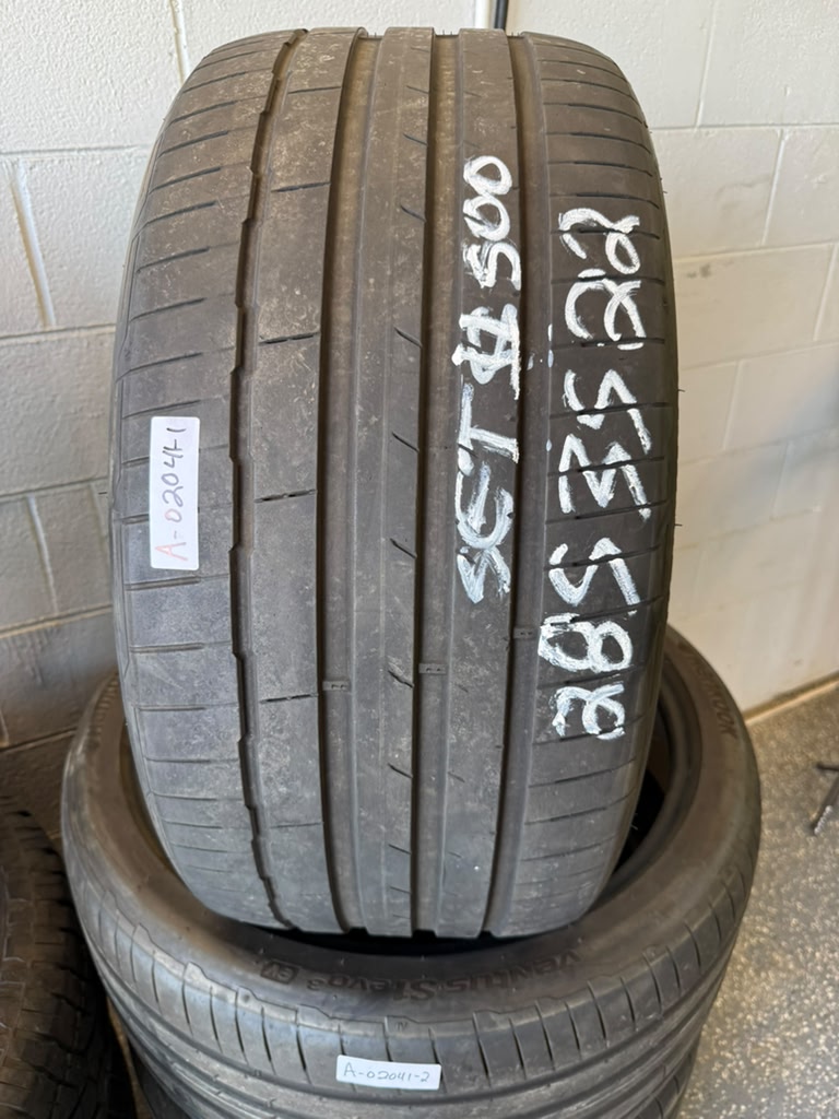 285/35R22 Set (4 Used Tires) Hankook Ventura S1 EVO