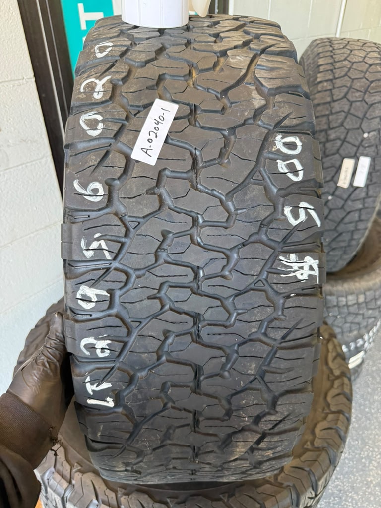 LT295/60R20 Set (4 Used Tires) Bfgoodrich All Terrain K02