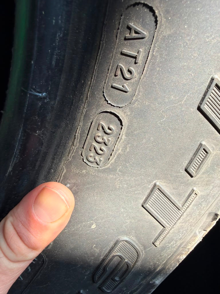 LT295/60R20 Set (4 Used Tires) Bfgoodrich All Terrain K02