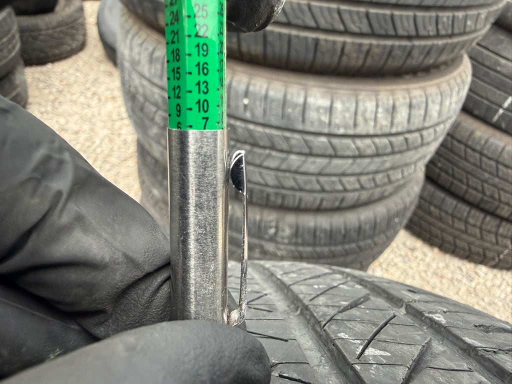 235/50R18 Pair (2 Used Tires) Laufenn S Fit
