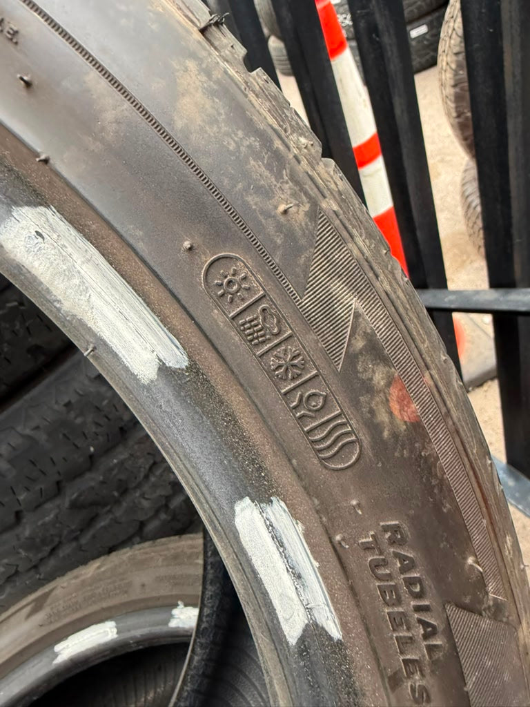 225/40R18 Set (4 Used Tires) Laufenn S Fit