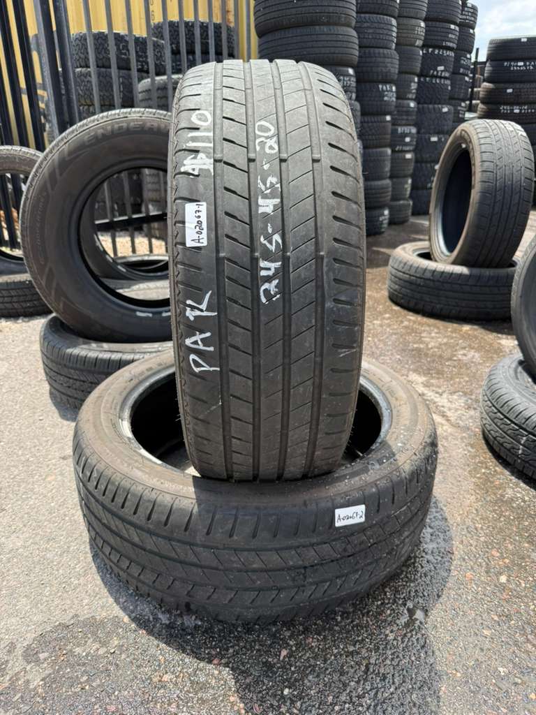 245/45R20 Pair (2 Used Tires) Bridgestone Alenza 001