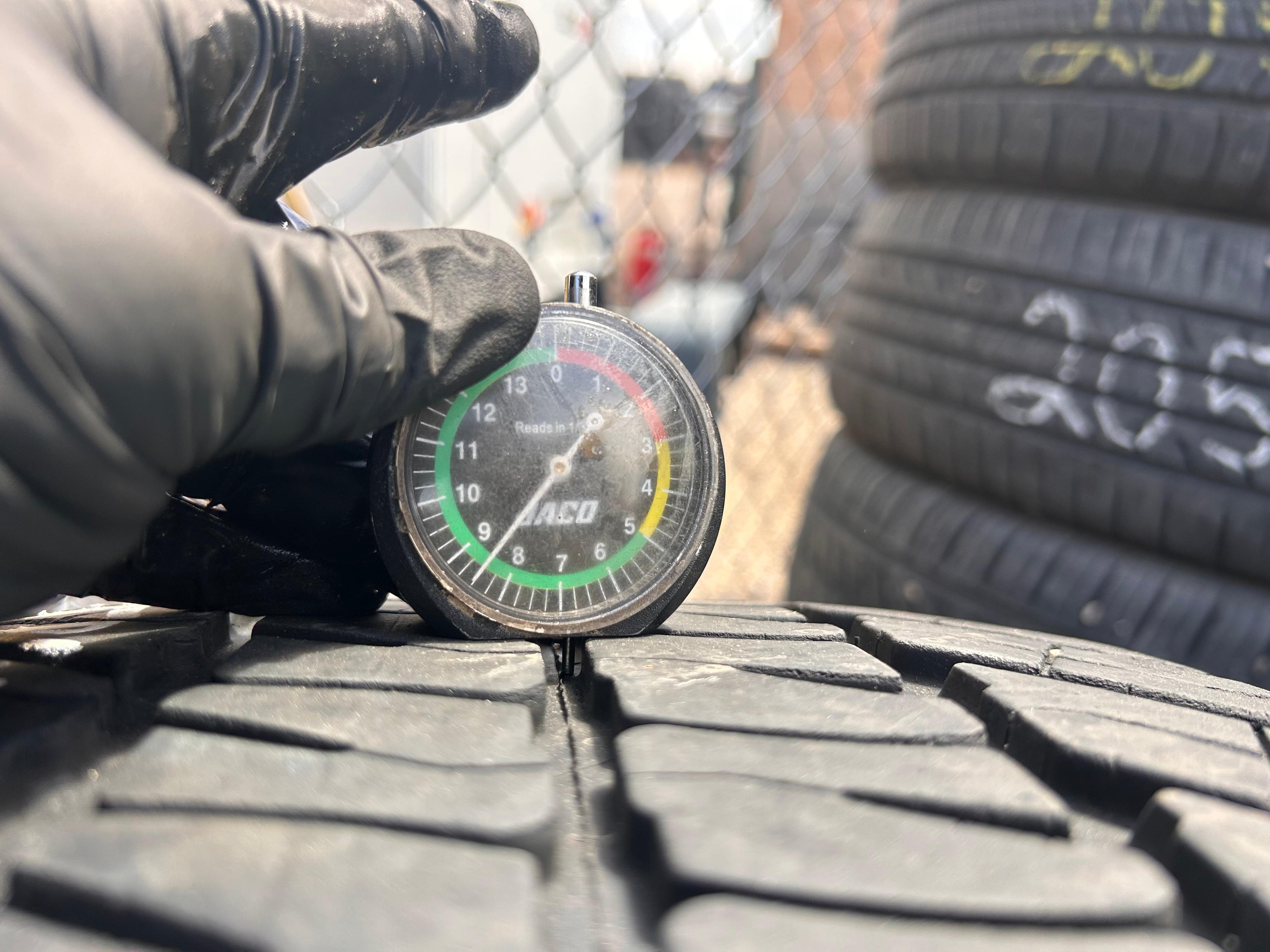 LT275/65R20 Pair (2 Used Tires) Michelin LTX AT2