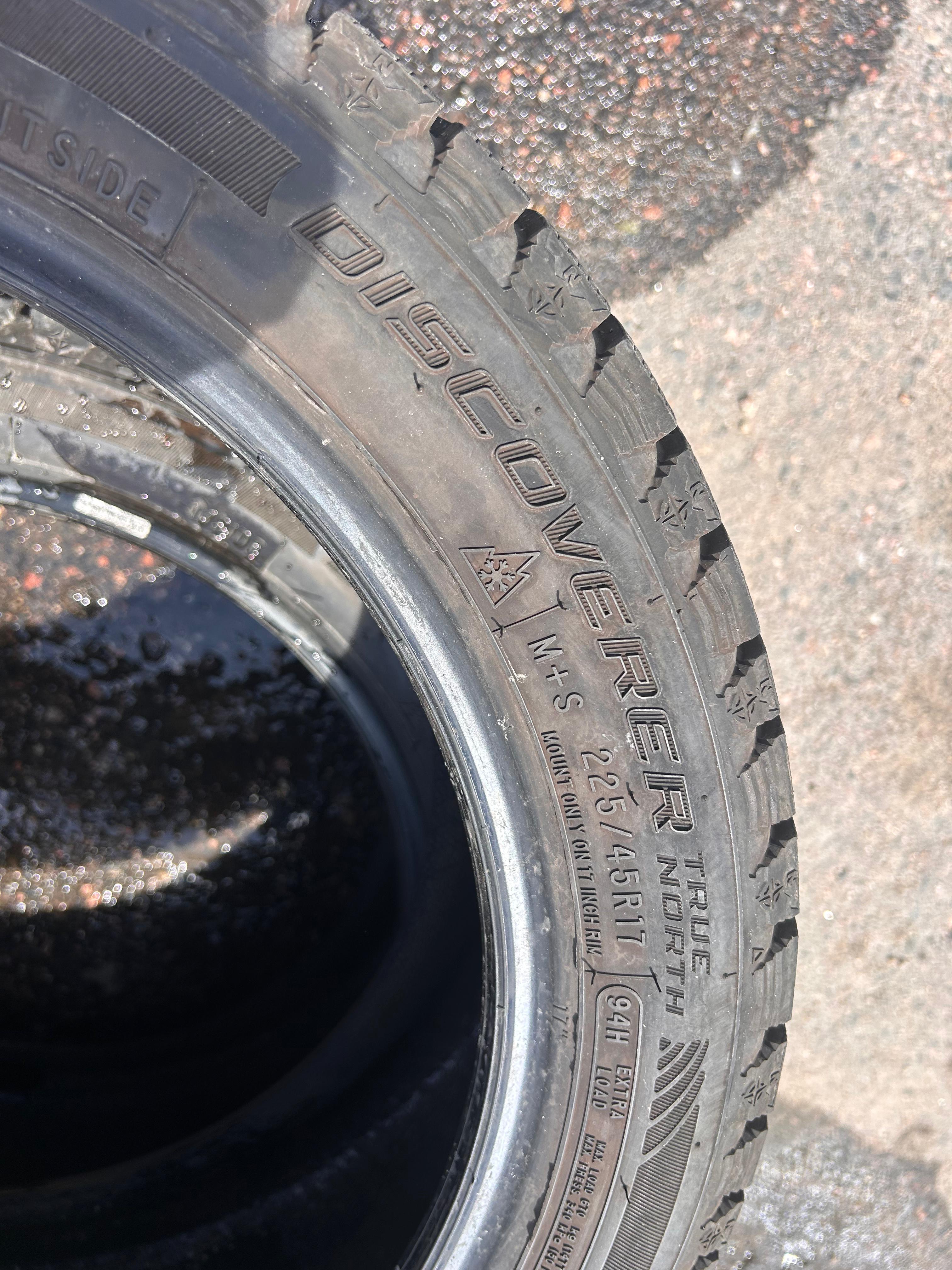225/45R17 Pair (2 Used Tires) Cooper Discoverer True North (Studless)