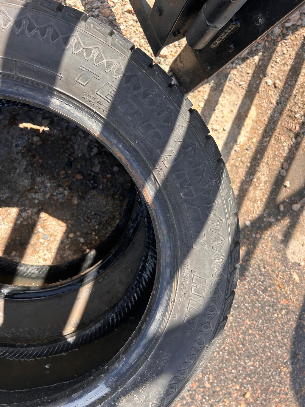 185/60R15C Pair (2 Like New Tires) Sailun Terramax HLT