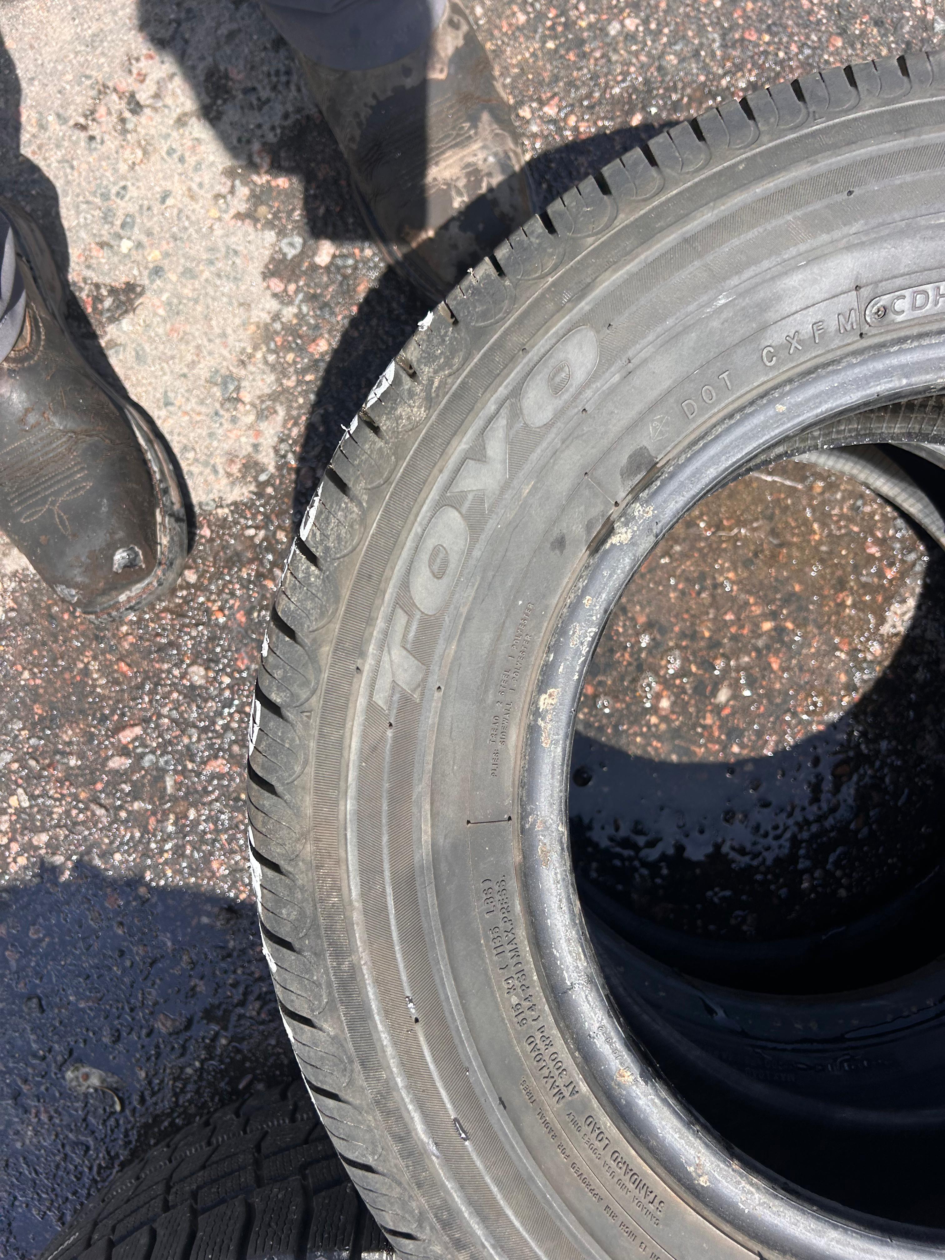 185/70R13 Pair (2 Like New Tires) Toyo Eclipse
