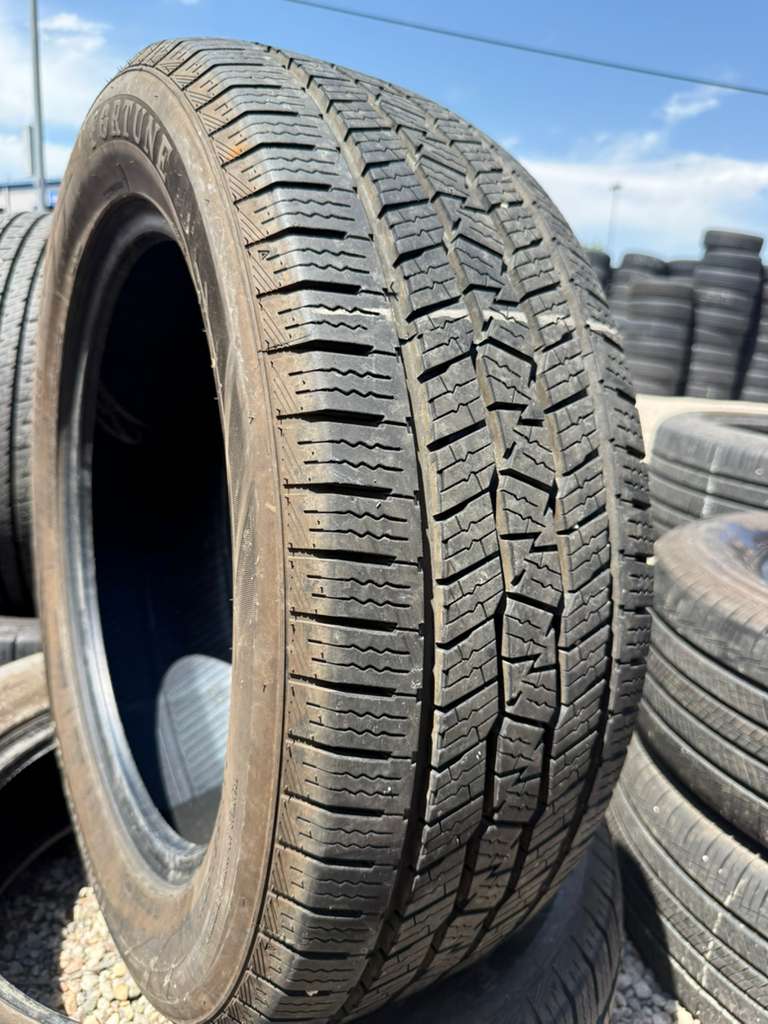 255/55R20 Pair (2 Used Tires) Fortune Tormenta H/T