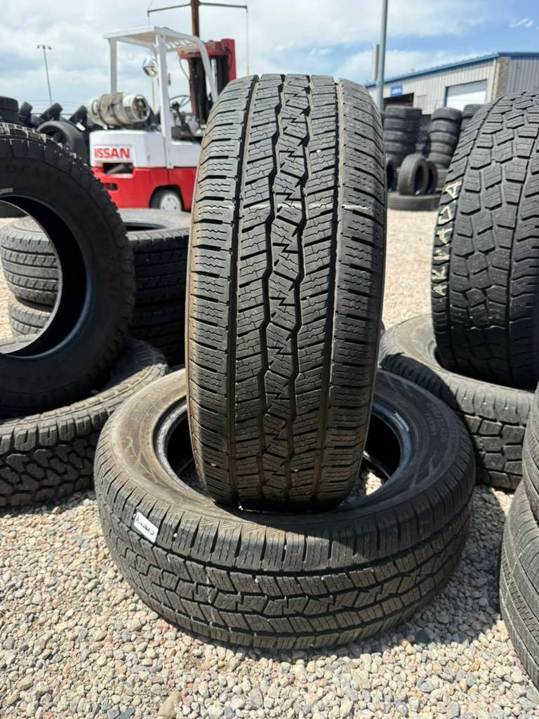 255/55R20 Pair (2 Used Tires) Fortune Tormenta H/T