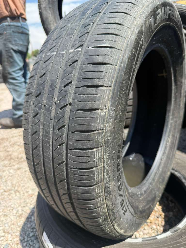 215/65R16 Pair (2 Used Tires) Laufenn G Fit AS