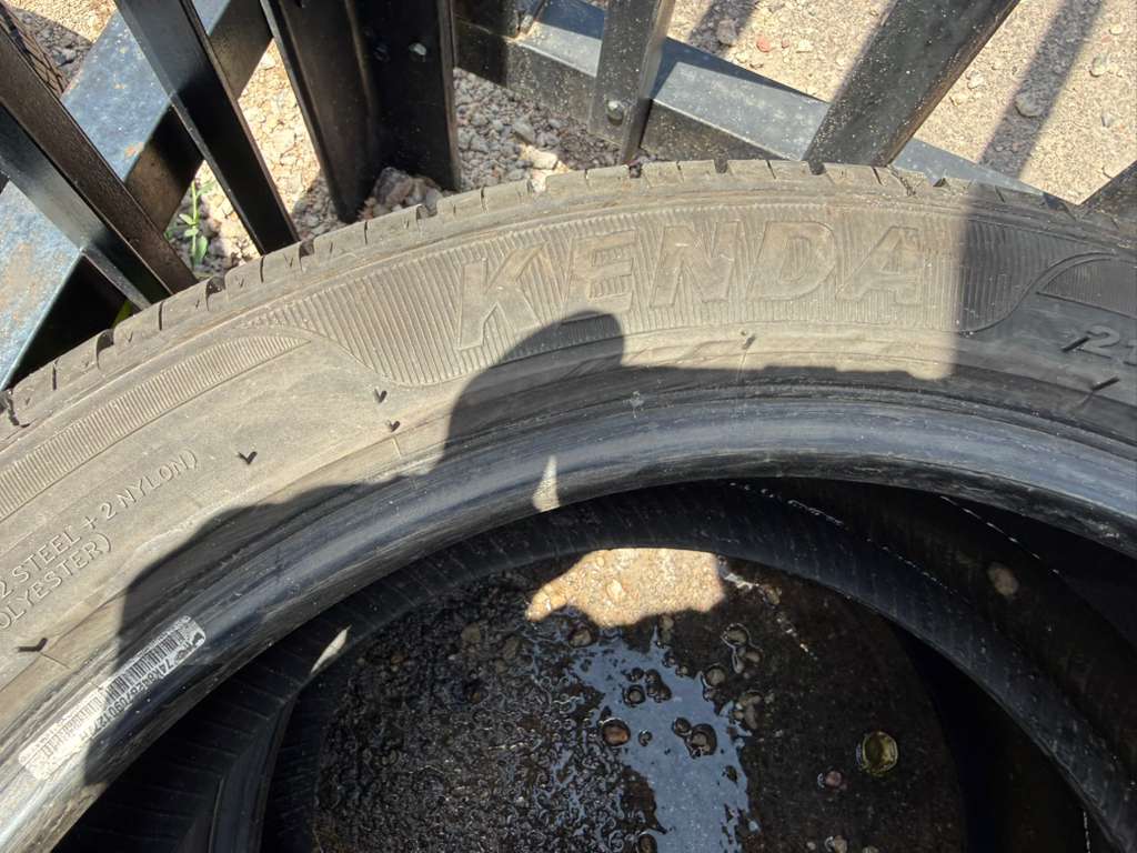 215/45R17 Pair (2 Used Tires) Kenda Vezda Touring