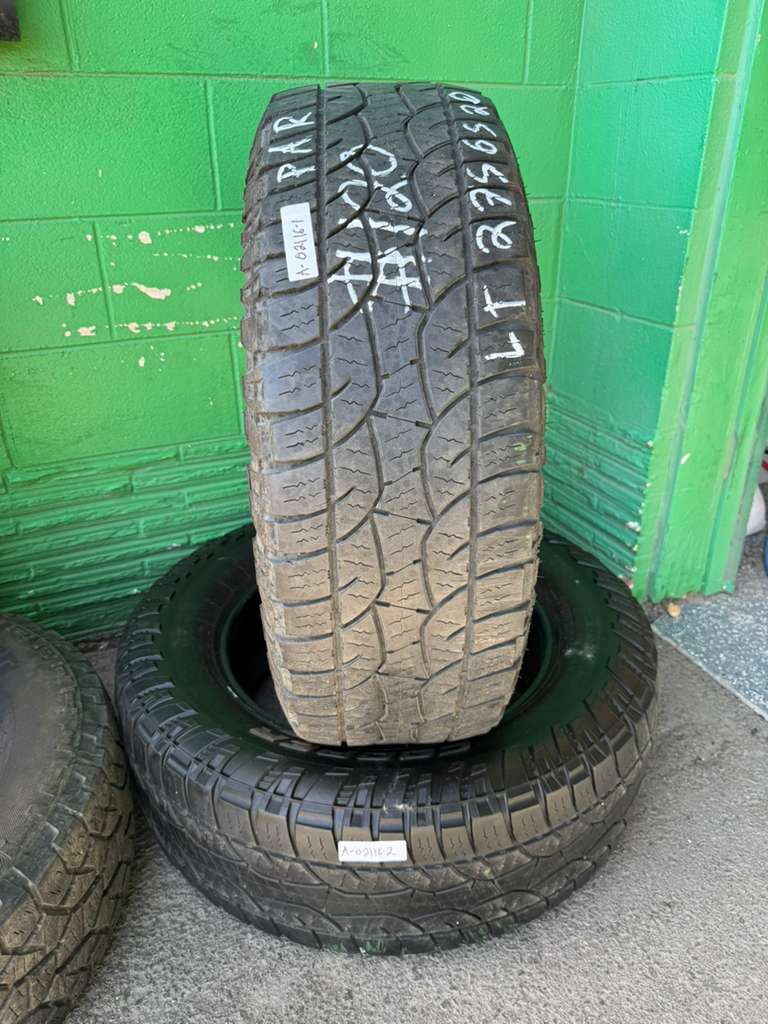LT275/65R20 Pair (2 Used Tires) Cooper Discoverer ATP2