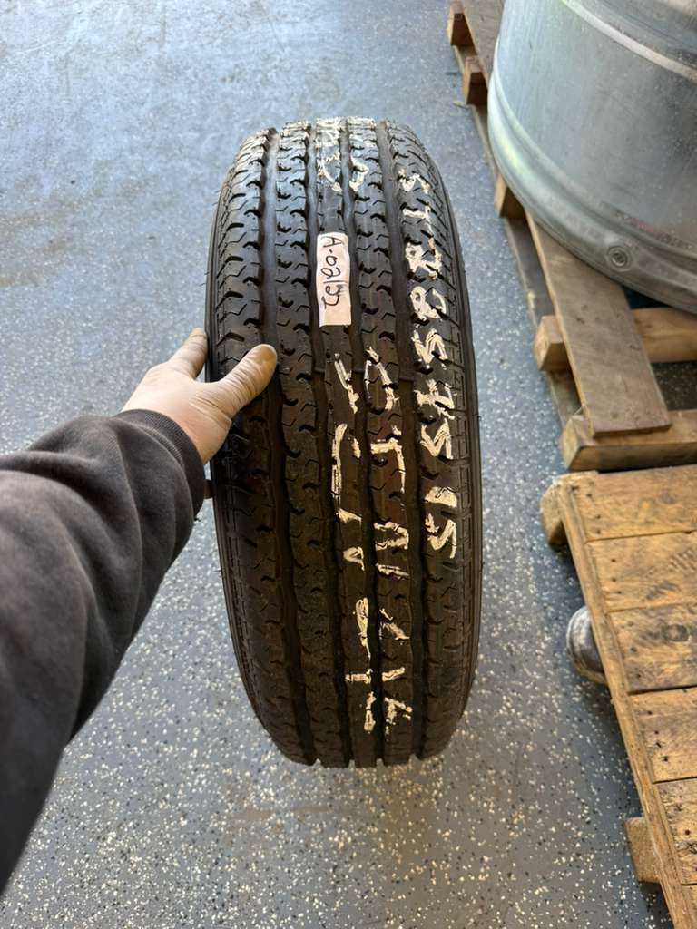 ST225/75R15 Single (1 Like New Tire) Trailer King ST Radial