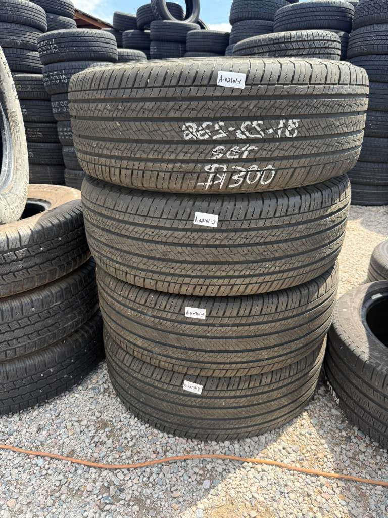 265/65R18 Set (4 Used Tires) Michelin Primacy LTX