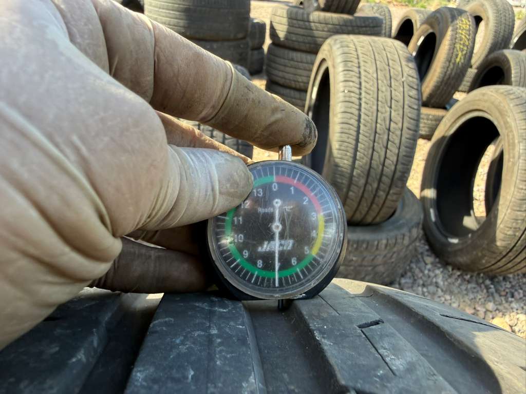 255/40R21  Pair (2 Used Tires) Continental Sport Contact 6