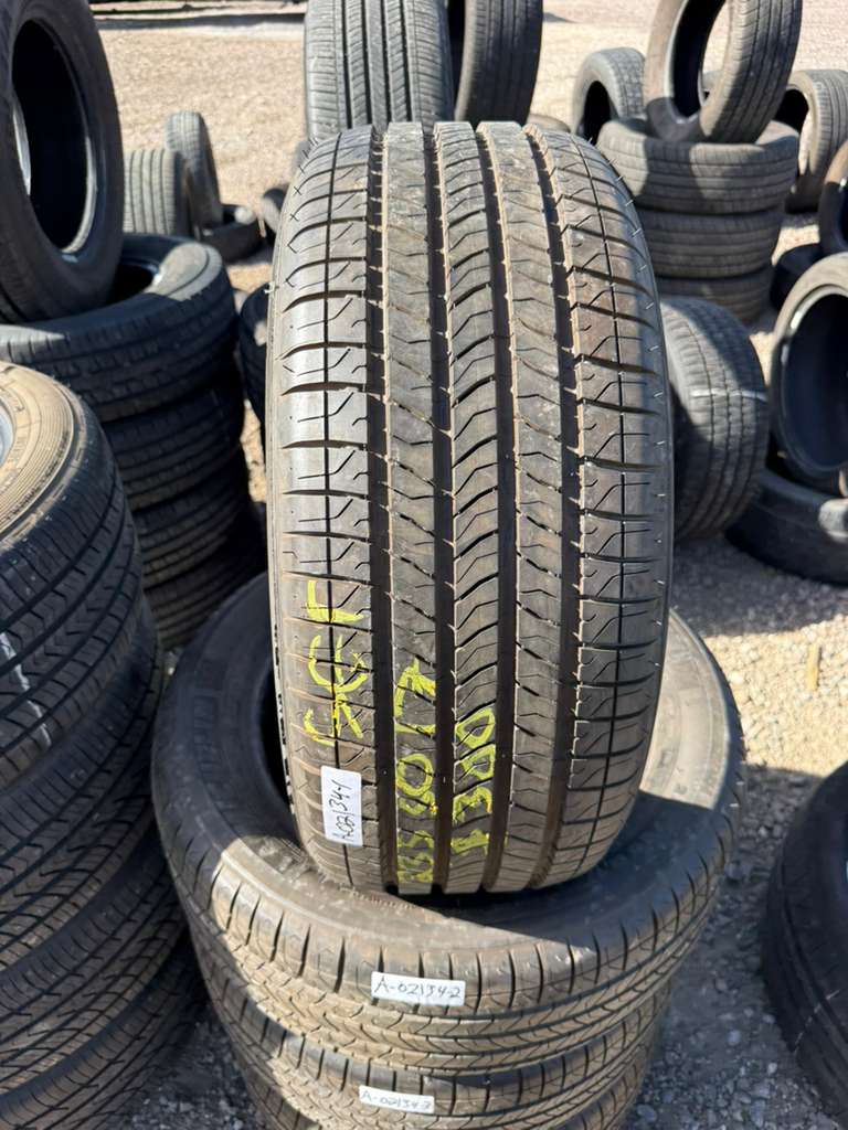 235/50R17 Set (4 Like New) Michelin Energy Saver