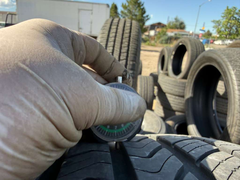 235/50R18 Set (4 Like New) Toyo Ultra900 Premium Touring