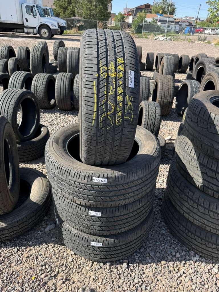 275/55R20 Set (4 Like New) Laufenn Xfit HT