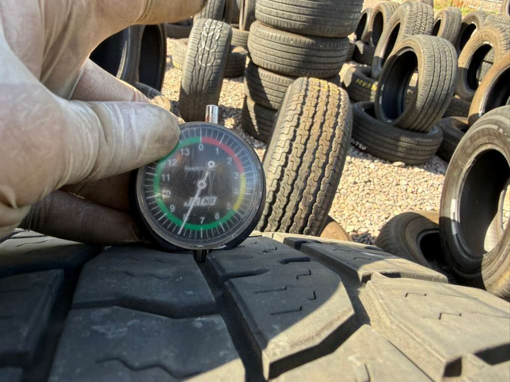 LT265/60R20 Pair (2 Used Tires) Cooper Discoverer AT3