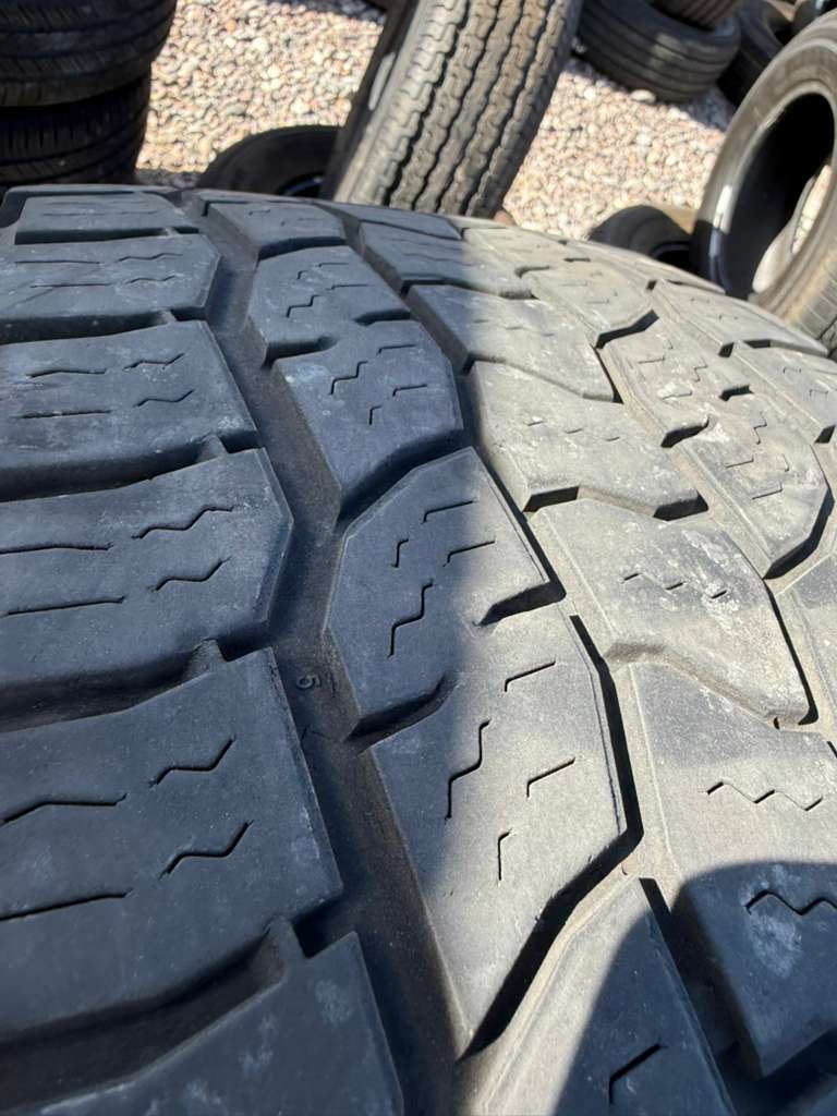 LT265/60R20 Pair (2 Used Tires) Cooper Discoverer AT3