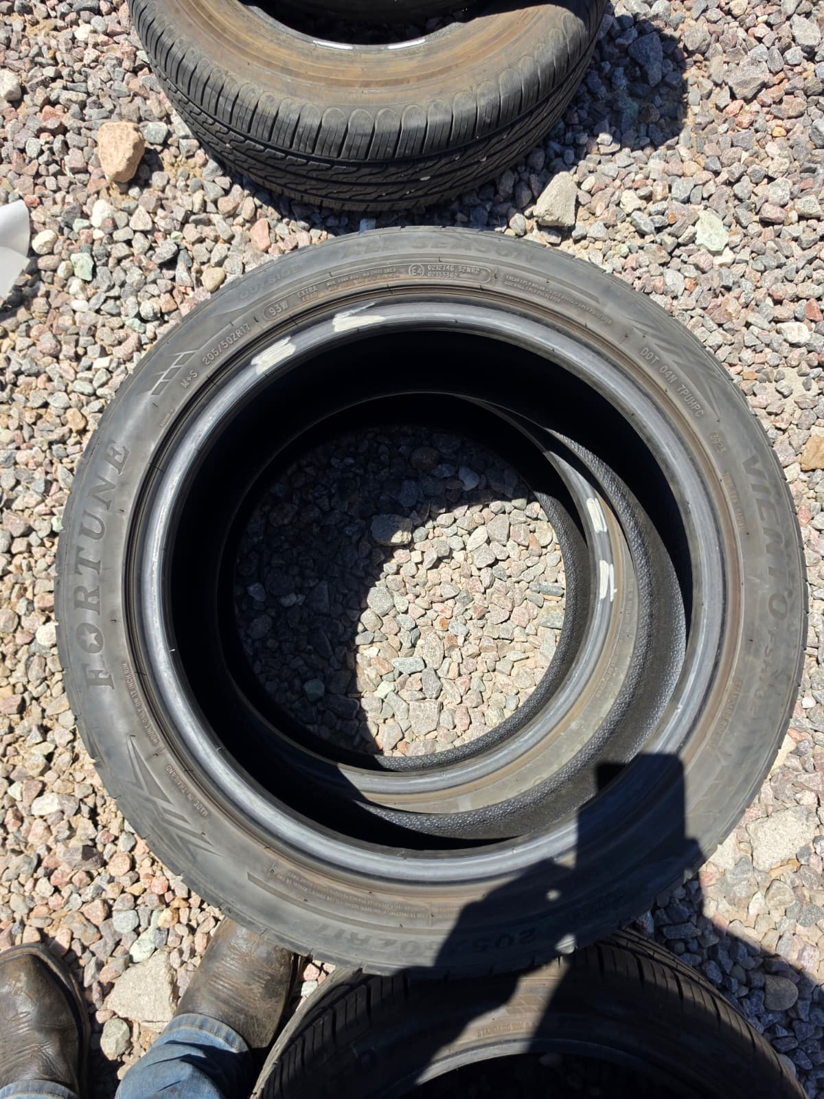 205/50ZR17 Pair (2 Used Tires) Fortune Viento