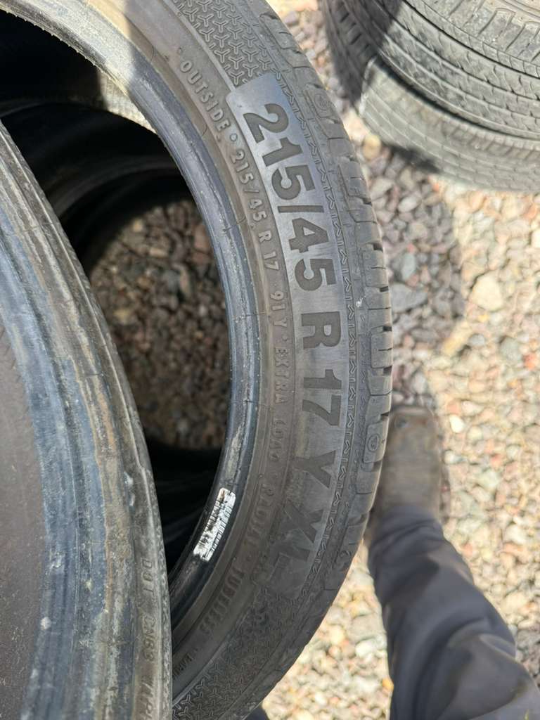 215/45R17 Set (4 Used Tires) Barum Bravius 3